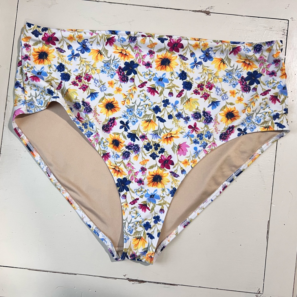 Old Navy Floral Bikini Bottoms - Multicolor and Tan size 2XL